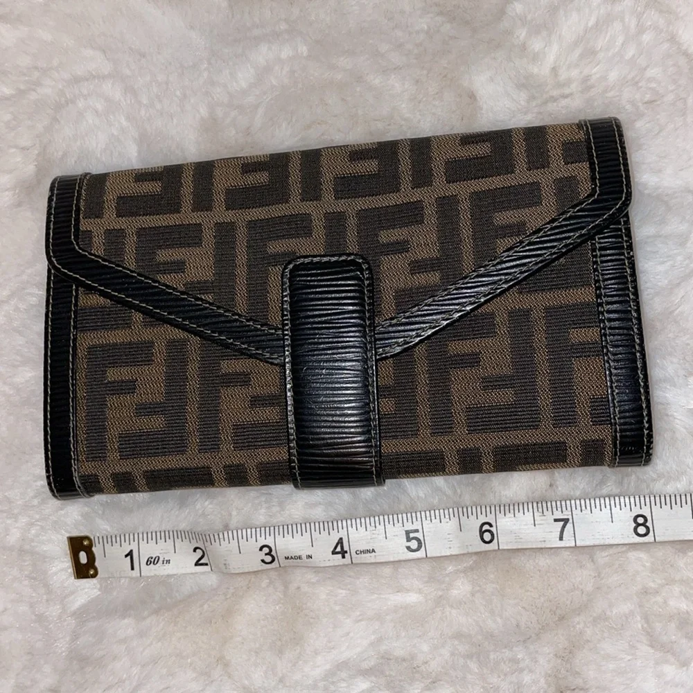 FENDI ZUCCA WALLET FENDI SIGNATURE CANVAS CLUTCH FENDI WRISTLET FENDI BAG - Picture 17 of 17